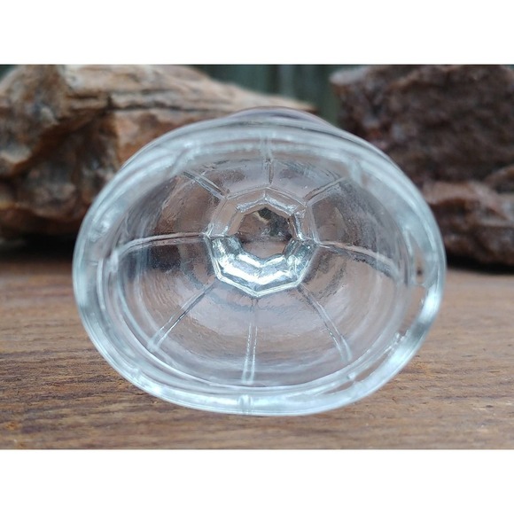 Vintage Eye Wash Glass // Mid Century Medical Supplies - Picture 2 of 9